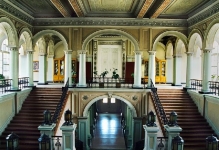 Cladirea Colegiului Moise Nicoara Din Arad poza